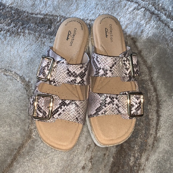 ‼️NWT! Clark’s Lana slide Sandal sold out online! - Picture 8 of 14
